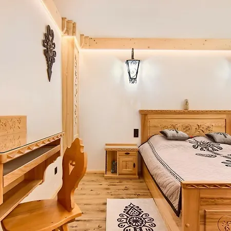 Apartament *